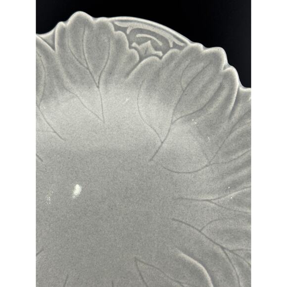 Woodfield Dove Gray 10.5" Plate by Steubenville - Picture 4 of 6